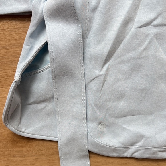 Lululemon Athletica Light Blue Softstreme Wrap - Picture 2 of 3